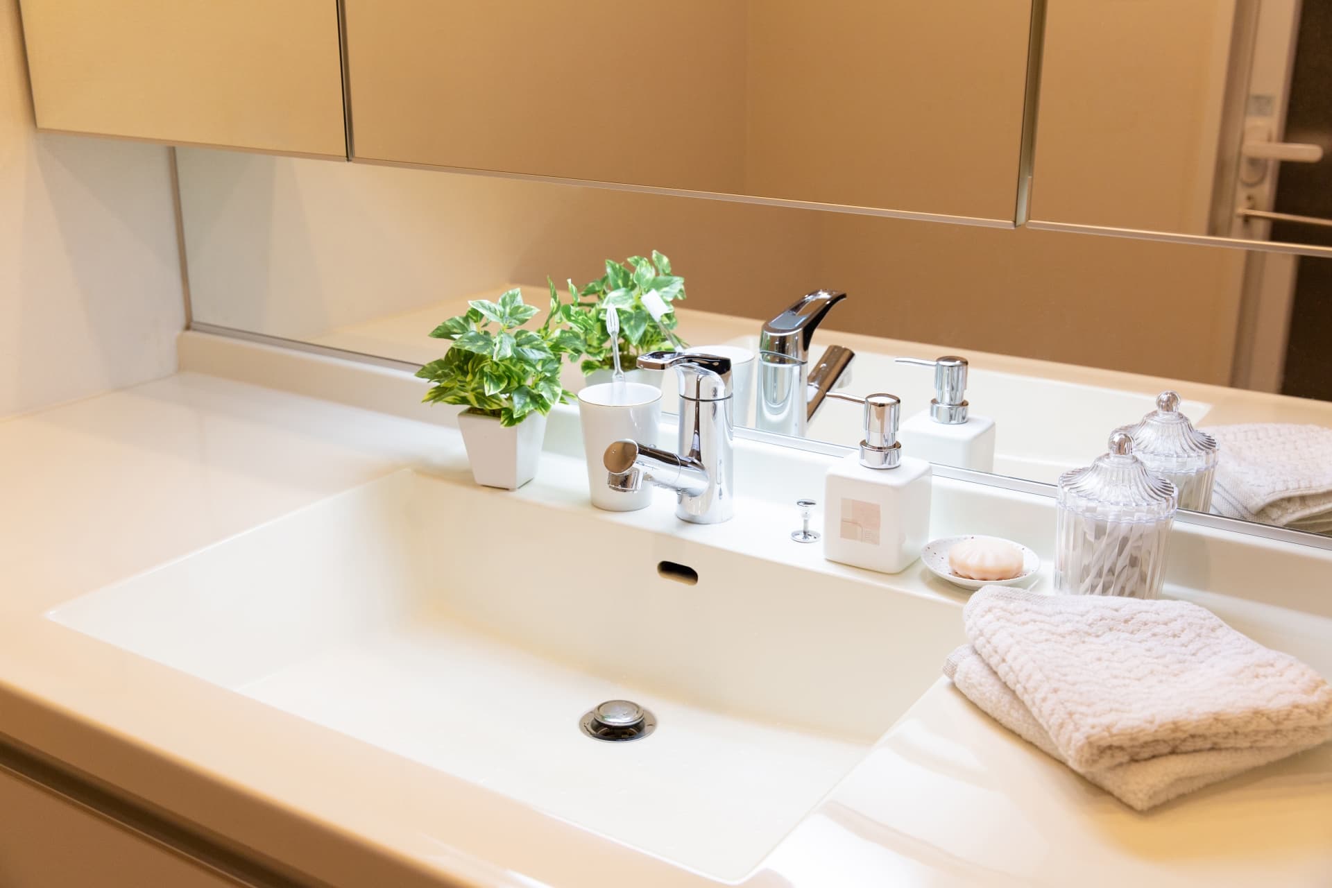 洗面所が乱れると運気が下がる？風水で水回りの気を整えるコツ